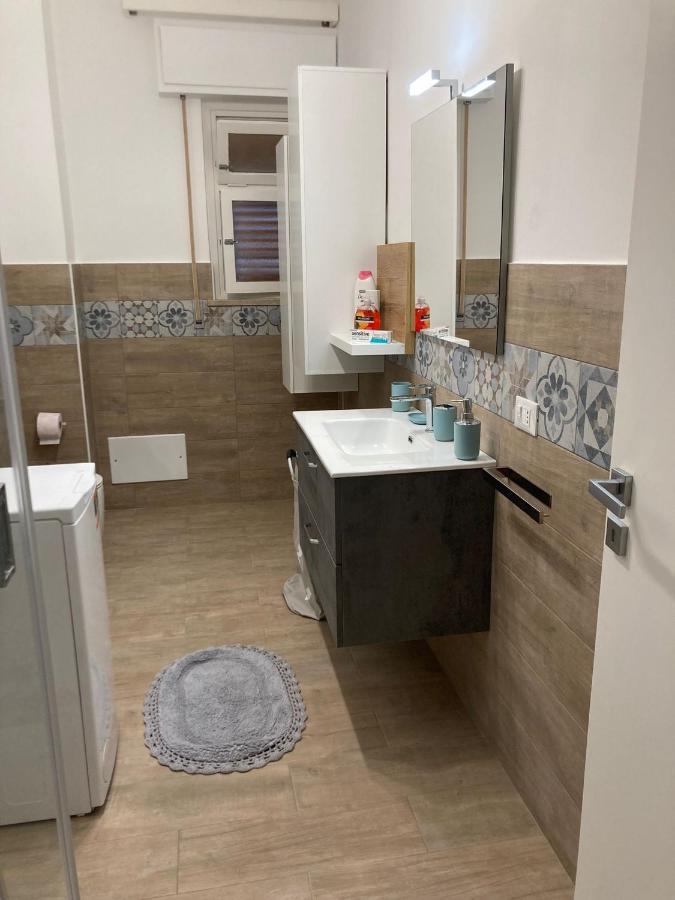 Casa Vacanze Monroe Palermo Eksteriør billede